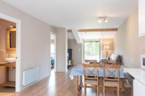 new construction penthouse with pool and wifi Osséja